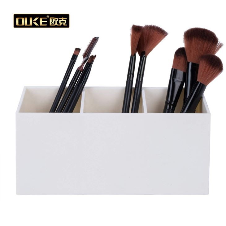 cosmetic display 2